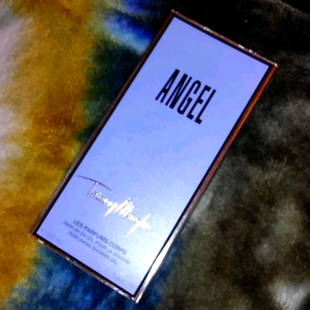 ANGEL Perfuming Shower Gel